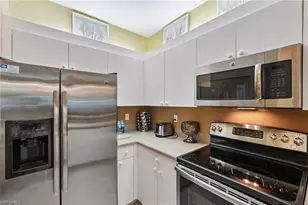 7709 Pebble Creek Cir, Naples, FL 34108 - Photo 9