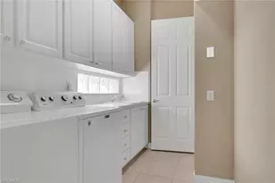 3888 Valentia Way, Naples, FL 34119 - Photo 19