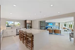 3420 Gulf Shore Blvd N, Naples, FL 34103 - Photo 9