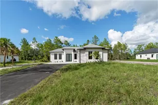 3587 18th Ave SE, Naples, FL 34117 - Photo 5