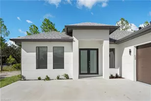 3587 18th Ave SE, Naples, FL 34117 - Photo 3