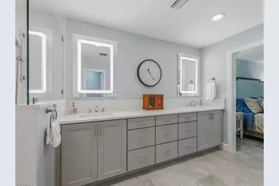 909 Reef Point Cir #7, Naples, FL 34108 - Photo 21