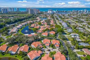 909 Reef Point Cir, Naples, FL 34108 - Photo 29