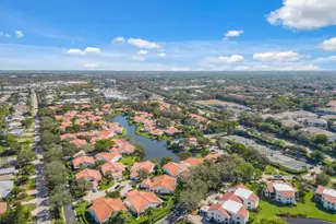 909 Reef Point Cir, Naples, FL 34108 - Photo 37