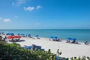 7515 Pelican Bay Blvd, Naples, FL 34108 - Photo 37