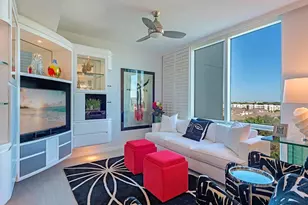 7515 Pelican Bay Blvd, Naples, FL 34108 - Photo 11