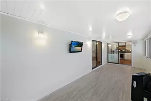 825 93rd Ave N, Naples, FL 34108 - Photo 23