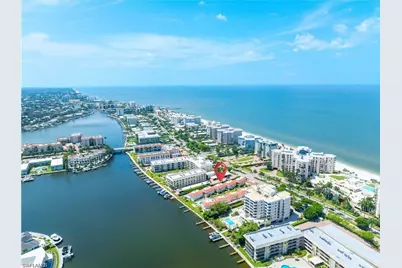 3070 Gulf Shore Blvd N #103, Naples, FL 34103 - Photo 33