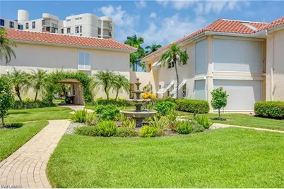 3070 Gulf Shore Blvd N #103, Naples, FL 34103 - Photo 13