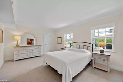 3070 Gulf Shore Blvd N #103, Naples, FL 34103 - Photo 17