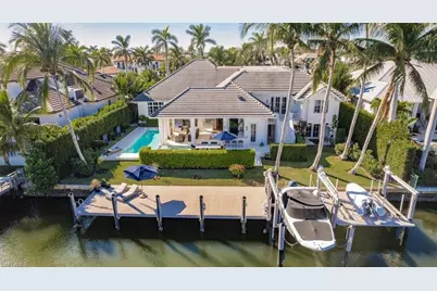 1935 7th St S, Naples, FL 34102 - Photo 1