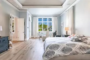 1935 7th St S, Naples, FL 34102 - Photo 7