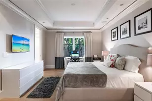 1935 7th St S, Naples, FL 34102 - Photo 17