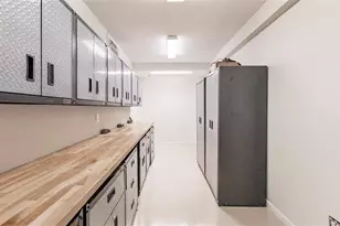 1935 7th St S, Naples, FL 34102 - Photo 25