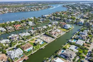 1935 7th St S, Naples, FL 34102 - Photo 3