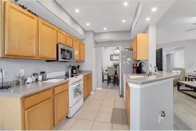 11601 Navarro Way #2102, Fort Myers, FL 33908 - Photo 3