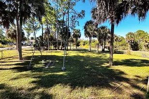 231 14th St NE, Naples, FL 34120 - Photo 3