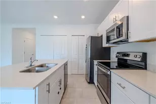 14310 Oviedo Pl, Fort Myers, FL 33905 - Photo 7