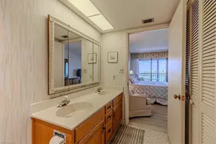 15 Bluebill Ave, Naples, FL 34108 - Photo 21