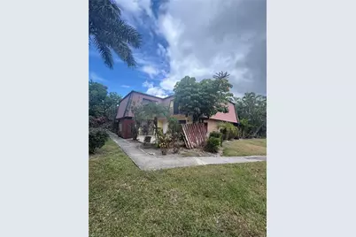 12324 Woodrose Ct #2, Fort Myers, FL 33907 - Photo 1