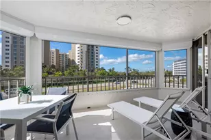 11118 Gulfshore, Naples, FL 34108 - Photo 19