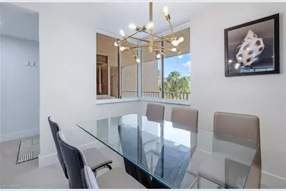 11118 Gulfshore #203, Naples, FL 34108 - Photo 15