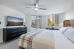 11118 Gulfshore, Naples, FL 34108 - Photo 21