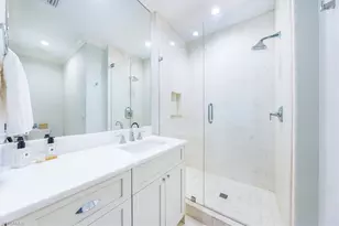 7128 Lemuria Cir, Naples, FL 34109 - Photo 13
