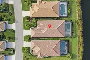 24784 Hollybrier Ln, Bonita Springs, FL 34134 - Photo 45