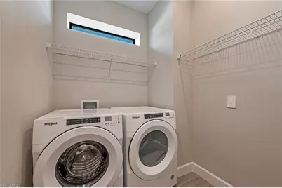 12381 Canal Grande Dr, Fort Myers, FL 33913 - Photo 21