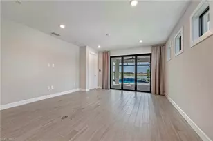 12381 Canal Grande Dr, Fort Myers, FL 33913 - Photo 11