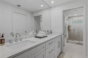 776 Eagle Creek Dr, Naples, FL 34113 - Photo 11