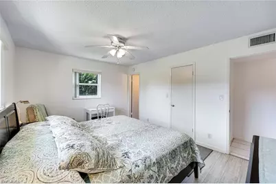 2000 Alamanda Dr #206, Naples, FL 34102 - Photo 15