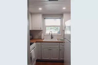 1724 Pine Valley Dr #201, Fort Myers, FL 33907 - Photo 15