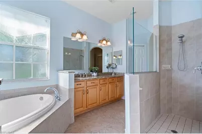 9750 Wilshire Lakes Blvd, Naples, FL 34109 - Photo 33