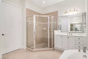 3715 Montreux Ln, Naples, FL 34114 - Photo 25