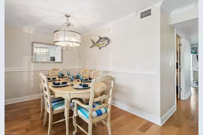 3200 Gulf Shore Blvd N #407, Naples, FL 34103 - Photo 11