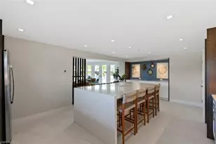 3420 Gulf Shore Blvd N, Naples, FL 34103 - Photo 11