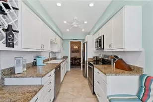 3420 Gulf Shore Blvd N, Naples, FL 34103 - Photo 25