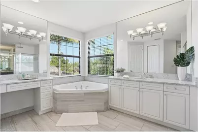 13768 Luna Dr, Naples, FL 34109 - Photo 23