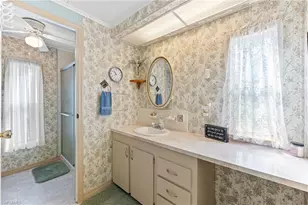 160 Lime Key Ln, Naples, FL 34114 - Photo 23