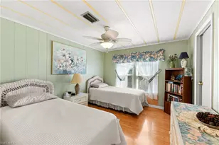 160 Lime Key Ln, Naples, FL 34114 - Photo 17