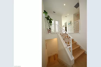 300 2nd Ave N, Naples, FL 34102 - Photo 29