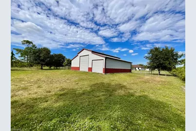 2360 37th Ave NE, Naples, FL 34120 - Photo 7