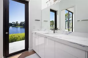 6590 Trail Blvd, Naples, FL 34108 - Photo 15