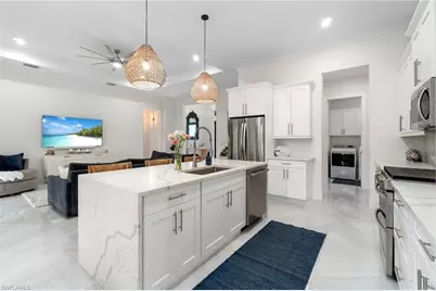 3160 Safe Harbor Dr, Naples, FL 34117 - Photo 9