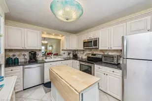 305 Goodlette-Frank Rd S, Naples, FL 34102 - Photo 9