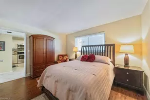 305 Goodlette-Frank Rd S, Naples, FL 34102 - Photo 17