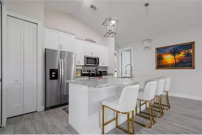 4665 Keylargo Ln, Bonita Springs, FL 34134 - Photo 7