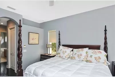 6044 Dogleg Dr, Naples, FL 34113 - Photo 15